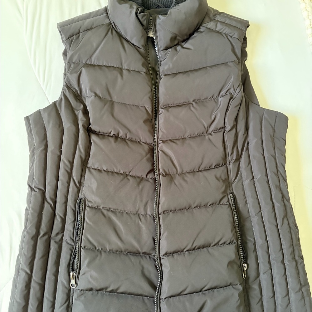 G.H. Bass & Co. Charcoal Quilted Vest